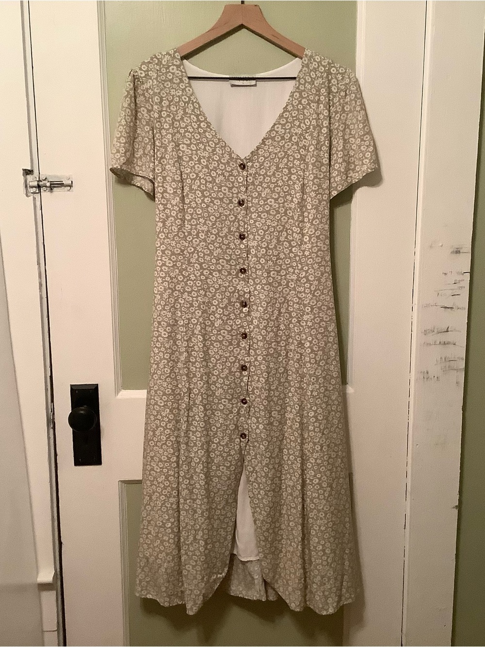 Dress Forum Sage Green Ditsy Floral Dress